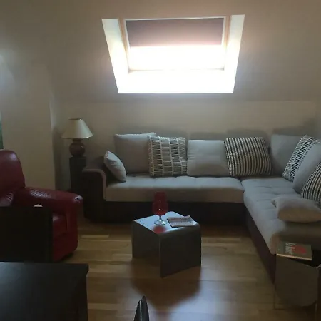 Rue De La Gare Semesterbostad Prouzel